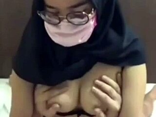 Video HD terbaru wanita Arab, Asia, dan Indonesia dalam hijab