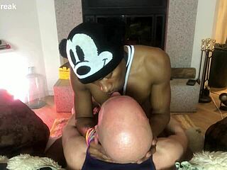 Gay amateur couple enjoys passionate kissing and black cock stroke