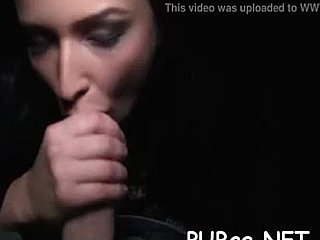 Amateur girl gets fucked hard and deep in public